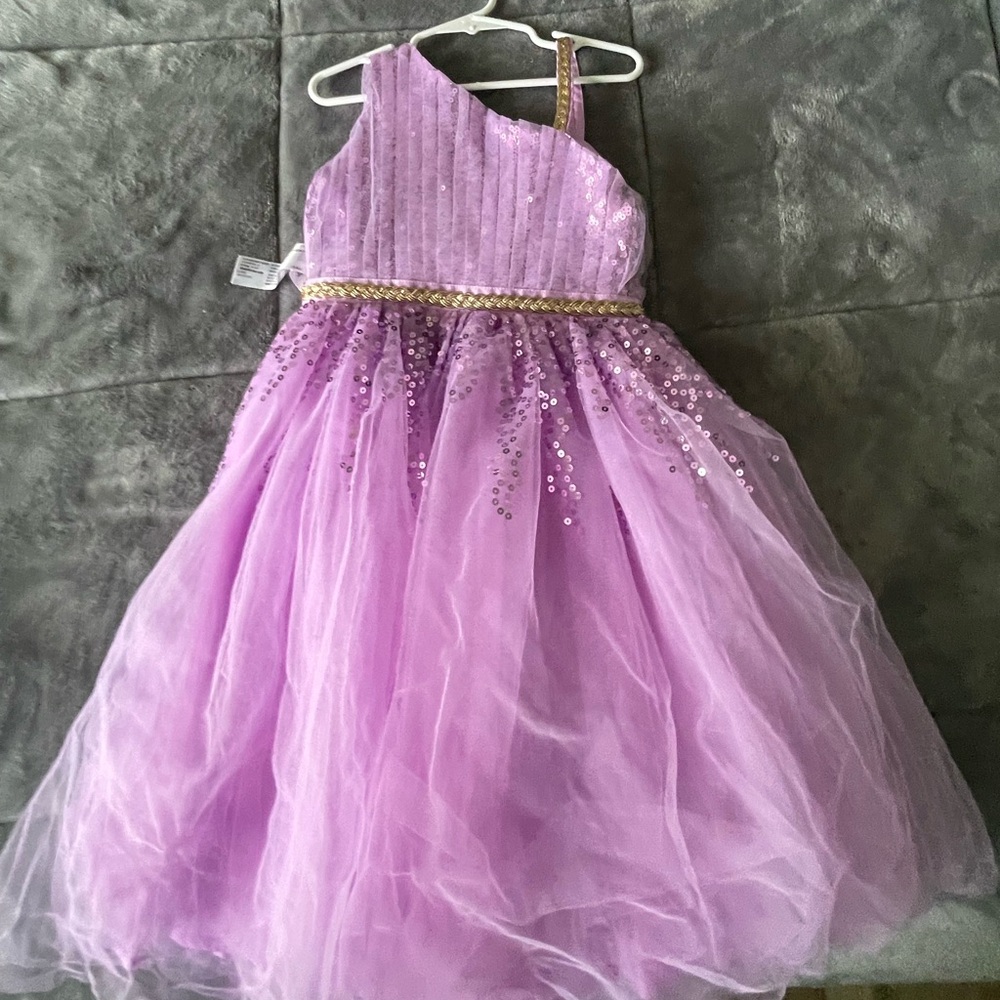 Kids Disney Rapunzel dress, size 4